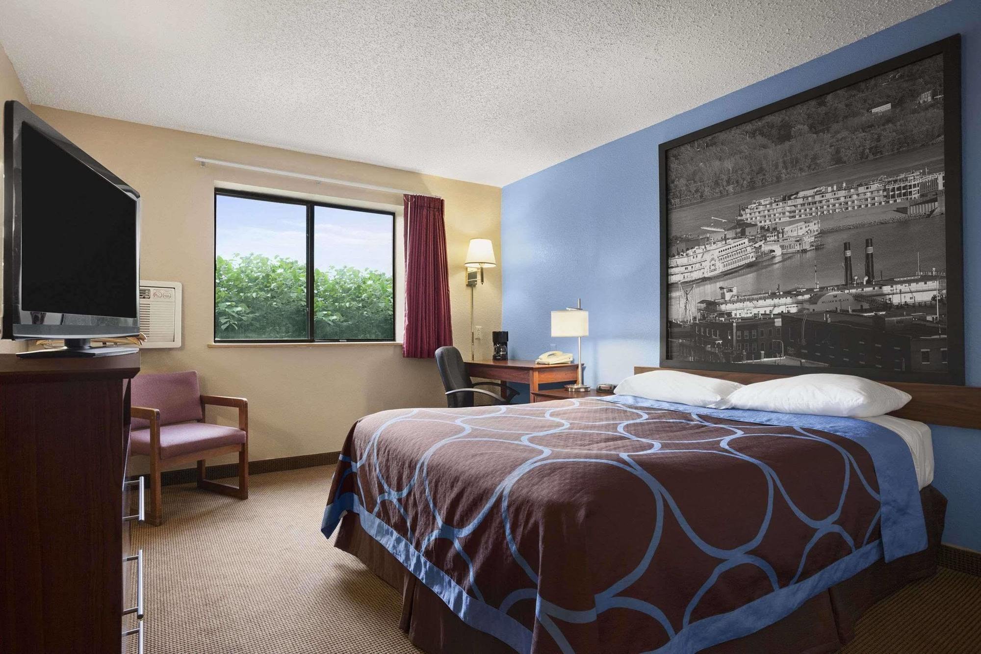 Super 8 By Wyndham Dubuque Motel Kültér fotó
